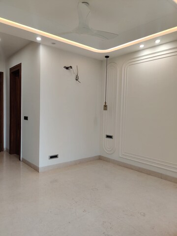 Bedroom in 4 BHK Builder Floor at Saket – for Rent