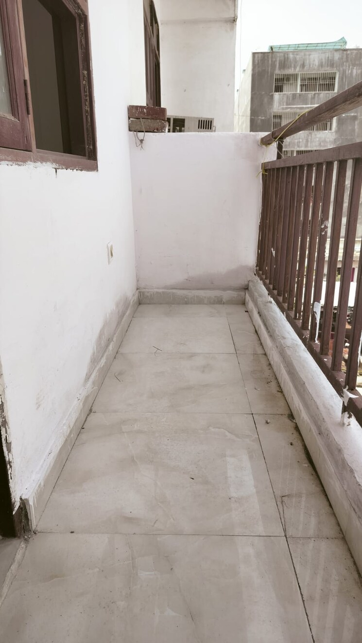 Balcony, neb sarai 2 Bedroom 800 Sq.Ft. Builder Floor In Neb Sarai Delhi 9169619