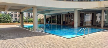 Swimming Pool in 1 BHK Apartment at Siddhi Highland Park, Kolshet Road – for Rent
