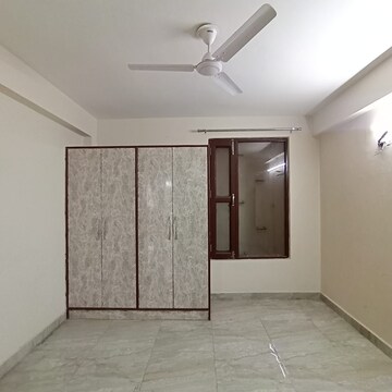 4 BHK Builder Floor For Rent in Unitech South City II, Sector 50
