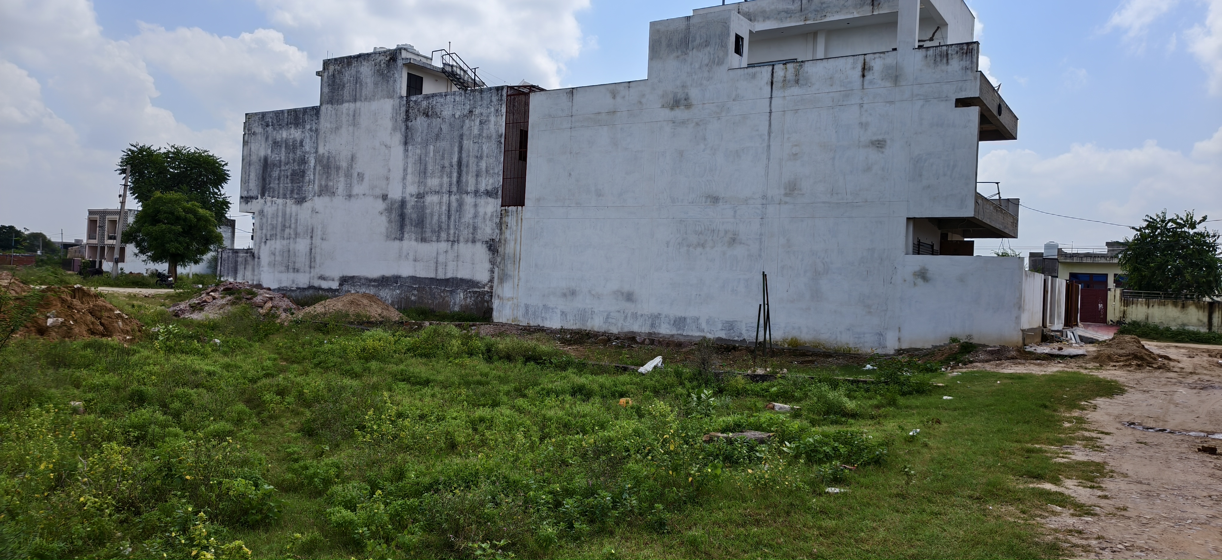 Plot For Sale in Xavier Arcade Jagatpura 