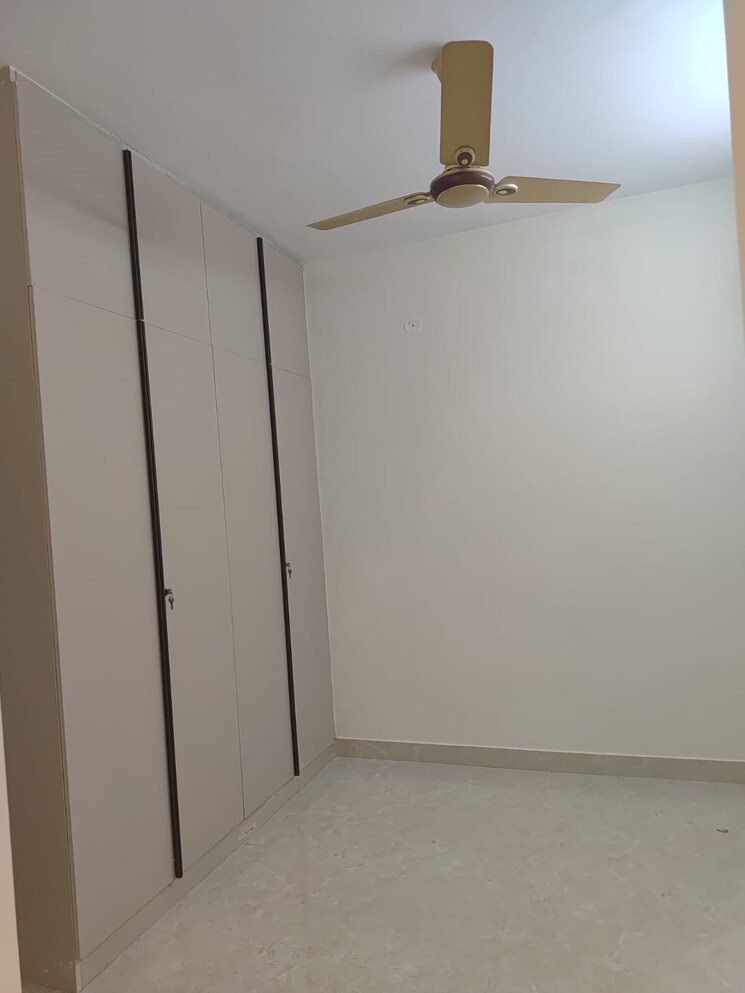 Room, unitech-deerwood-chase 3 Bedroom 1750 Sq.Ft. Builder Floor In Nirvana Country Gurgaon 9169715