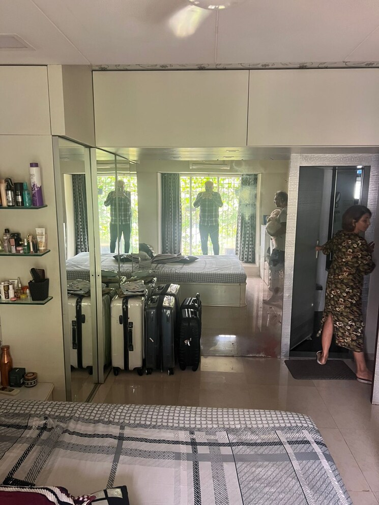 Bedroom, juhu 2 Bedroom 800 Sq.Ft. Apartment In Juhu Mumbai 9169731