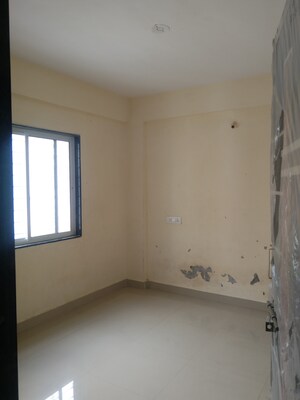 Room in 1 BHK Builder Floor at Narhe – for Sale