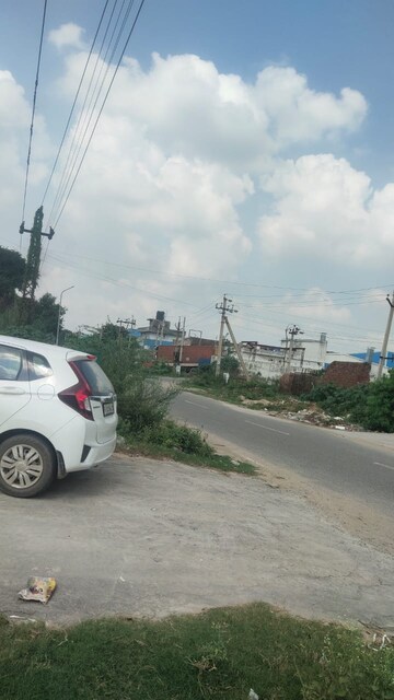 Parking in  Industrial Plot at Chaupanki – for Sale