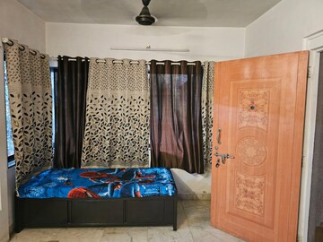 Bedroom in 1 BHK Apartment at Juhu – for Rent