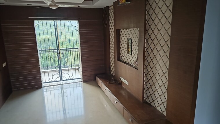 Balcony, siddhachal-shopping-centre 3.5 Bedroom 1650 Sq.Ft. Apartment In Vasant Vihar Thane 9169839
