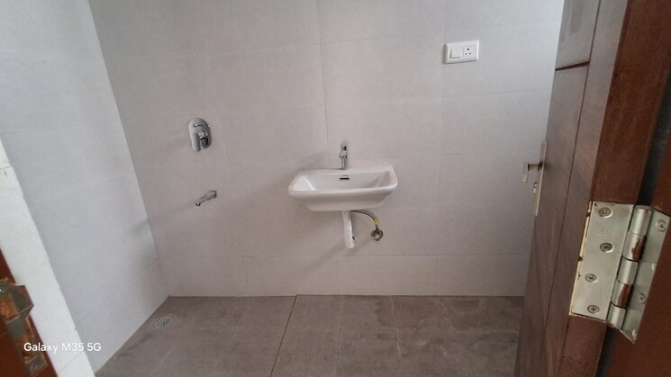 Bathroom, uppal 3 Bedroom 1630 Sq.Ft. Apartment In Uppal Hyderabad 9169841