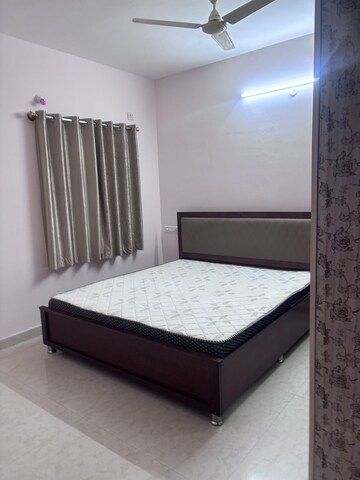 Bedroom in 2 BHK Apartment at Oxford Tower, Kodihalli – for Rent