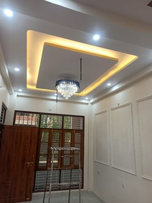 Kitchen in 5 BHK Builder Floor at Gomti Nagar – for Sale