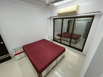 Bedroom in 1.5 BHK Apartment at Mashyakh Tower, Malad West – for Rent