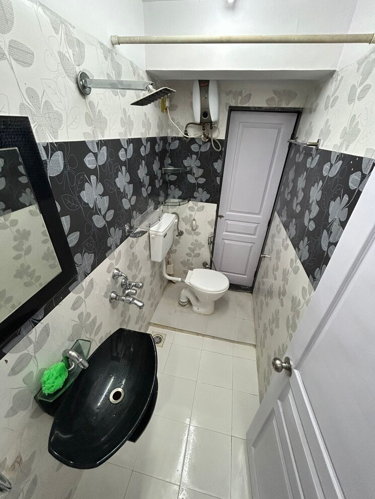 Team Area, mashyakh-tower 1.5 Bedroom 600 Sq.Ft. Apartment In Malad West Mumbai 9169864