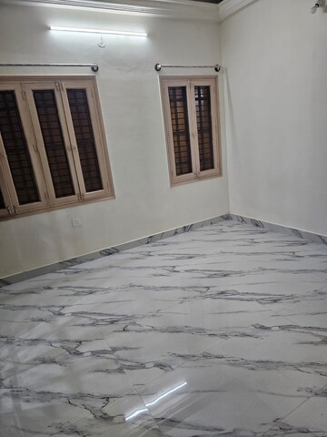 Room in 4 BHK Independent House at Murugesh Palya – for Rent