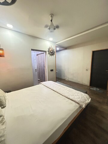Bedroom in 3 BHK Apartment at Thaltej Shilaj Road – for Rent
