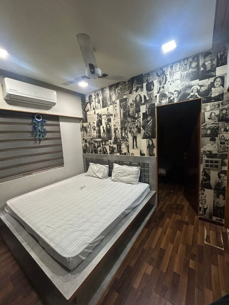 Room, thaltej shilaj road 3 Bedroom 1700 Sq.Ft. Apartment In Thaltej Shilaj Road Ahmedabad 9169876