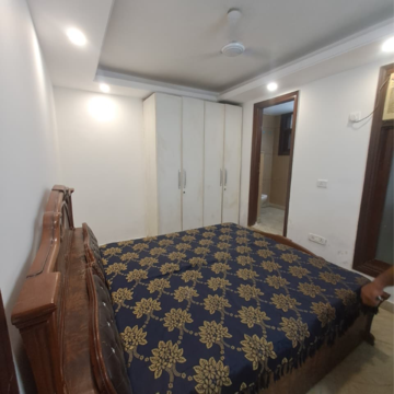 Bedroom in 1 BHK Builder Floor at Malviya Nagar – for Rent