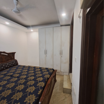 Bedroom in 1 BHK Builder Floor at Malviya Nagar – for Rent