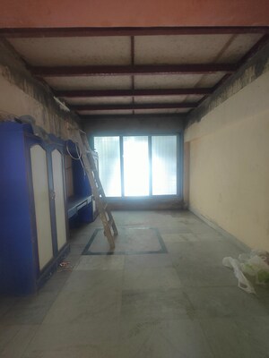 Room in 1.5 BHK Apartment at Shreeji seva chs, Seawoods Sector 42 – for Sale