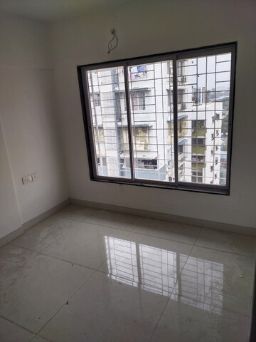 Room in 2 BHK Apartment at Kurla East – for Rent