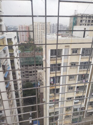 2 BHK Apartment – Exterior View View at Kurla East - for Rent