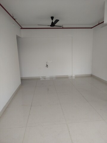 Room in 2 BHK Apartment at Kurla East – for Rent