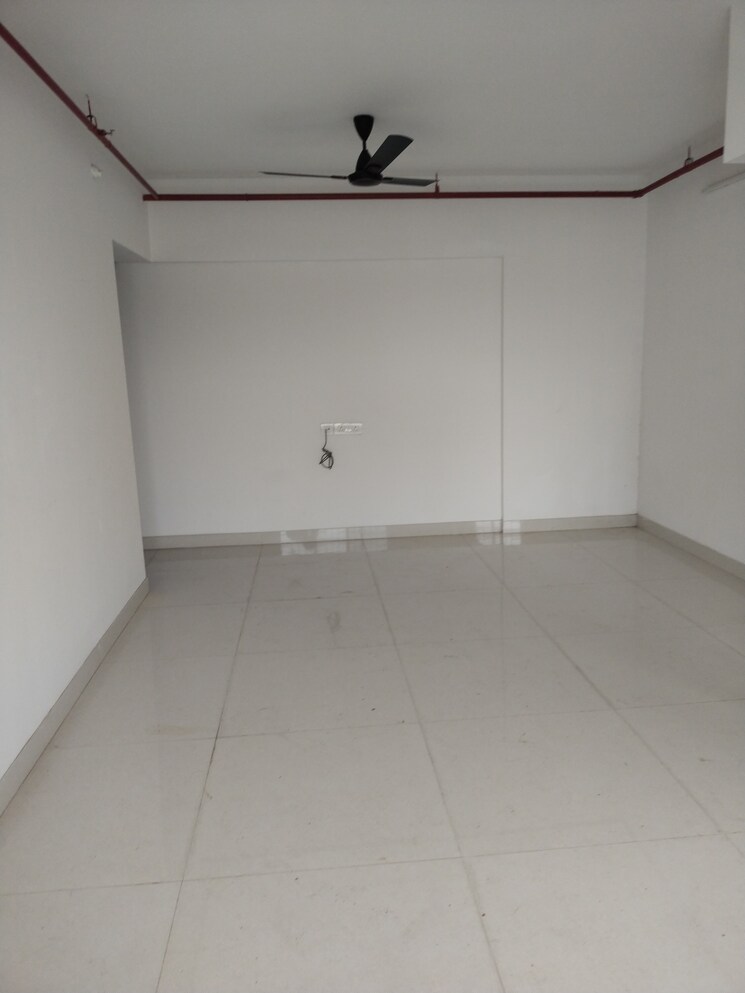 Room, kurla east 2 Bedroom 630 Sq.Ft. Apartment In Kurla East Mumbai 9169931