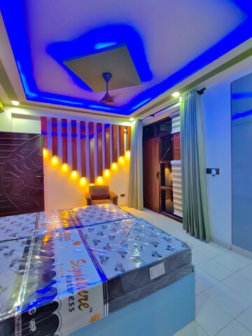 Bedroom in 2 BHK Builder Floor at Ansal Sushant Apartments, Sushant Lok I – for Rent