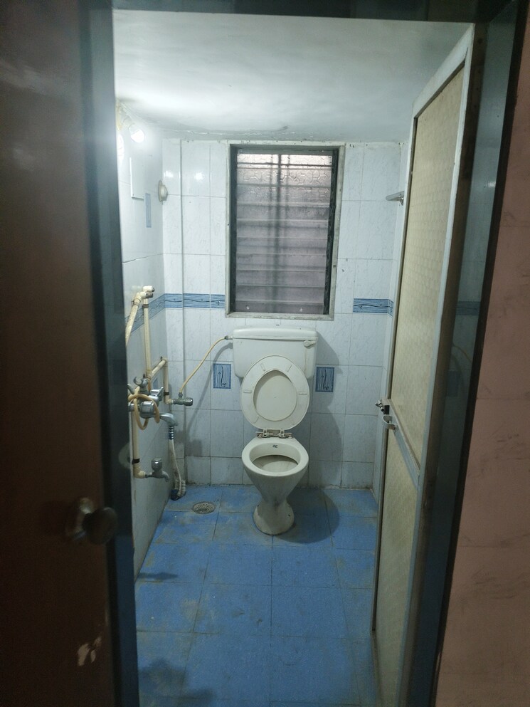Bathroom, dattani-village-building-1 1 Bedroom 600 Sq.Ft. Apartment In Vasai West Palghar 9169960