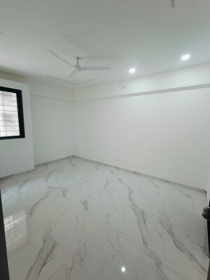 Room in 2 BHK Apartment at Wadgaon Sheri – for Sale