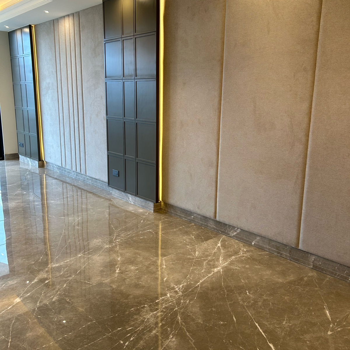 4 BHK + Pooja Room Builder Floor For Sale in Floor