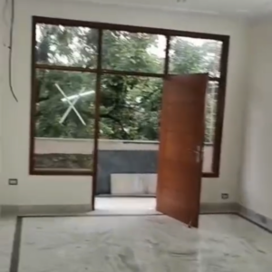 Room in 3 BHK Builder Floor at Malviya Nagar – for Sale