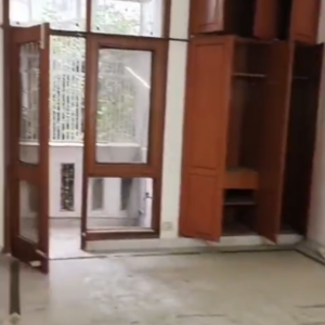 Room in 3 BHK Builder Floor at Malviya Nagar – for Sale