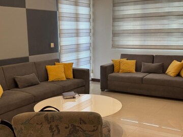 Living Room in 3 BHK Apartment at Unitech Uniworld Gardens, Sector 47 – for Rent