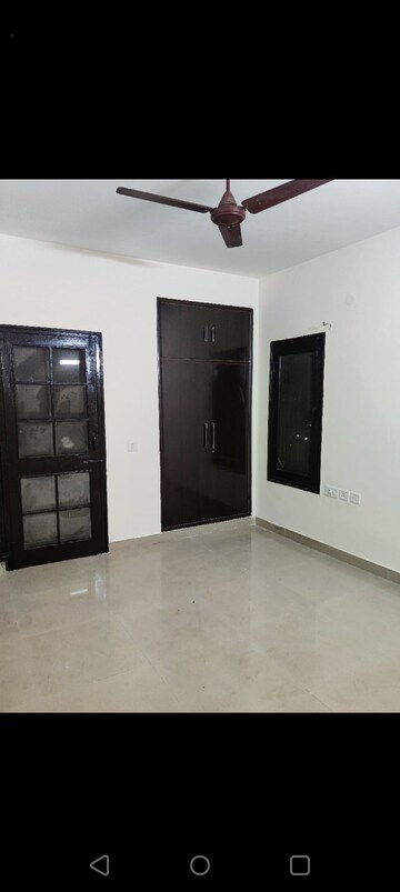 Room in 2 BHK Apartment at RPS Savana, Sector 88 – for Rent