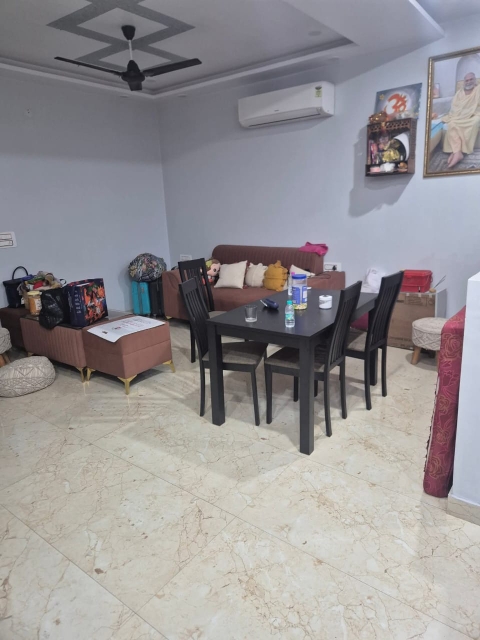 2 BHK + Extra Room 1800 Sq.Ft. Builder Floor in RWA Apartments Sector 15