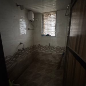 Room in 2 BHK Apartment at Hari Vijay Lawns, Kanchangoan – for Sale