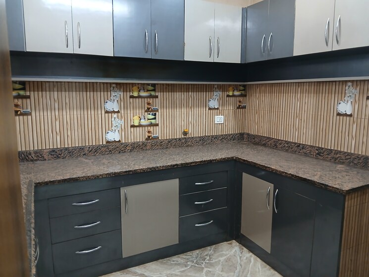 Kitchen, sector 14 2 Bedroom 200 Sq.Yd. Builder Floor In Sector 14 Hisar 9170046