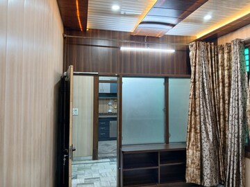Room in 2 BHK Builder Floor at Sector 14 – for Rent