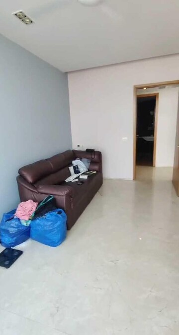 Bedroom in 3 BHK Apartment at Imperial Shadow, Tardeo – for Rent
