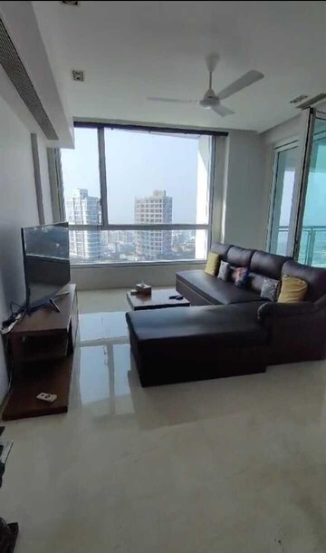 Living Room in 3 BHK Apartment at Imperial Shadow, Tardeo – for Rent