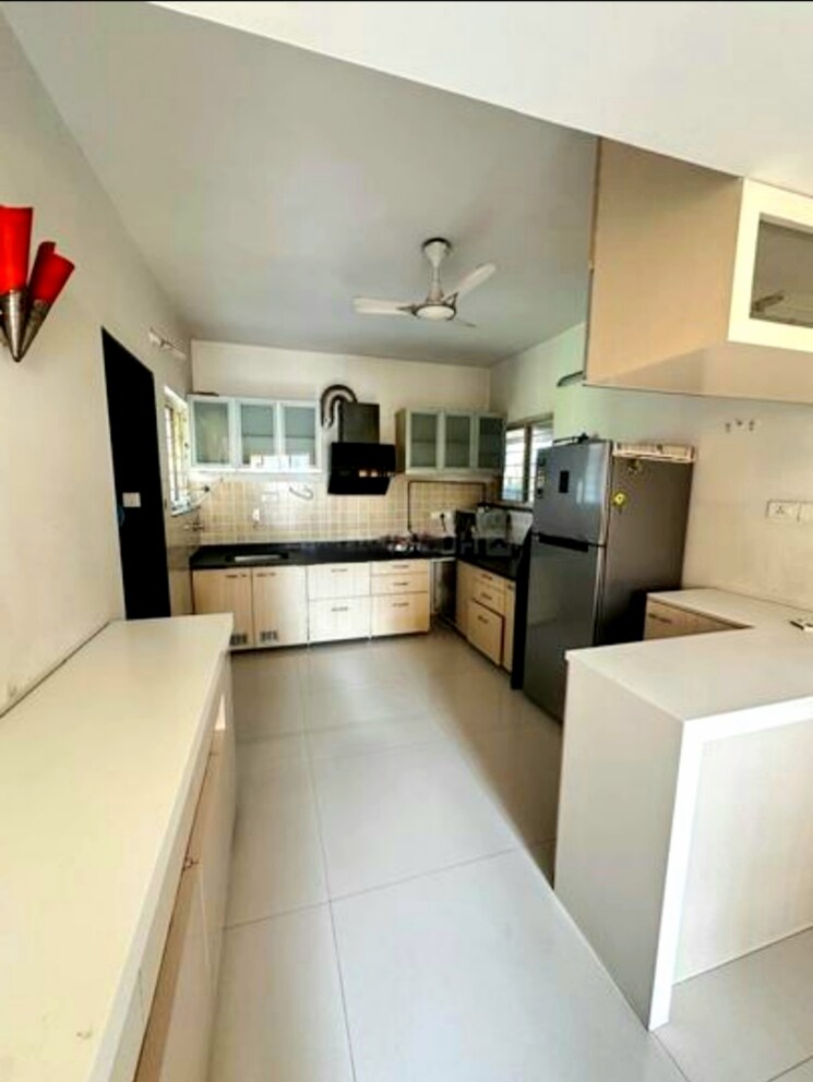 Kitchen, tara-tower 3 Bedroom 1100 Sq.Ft. Apartment In Mulund West Mumbai 9170077