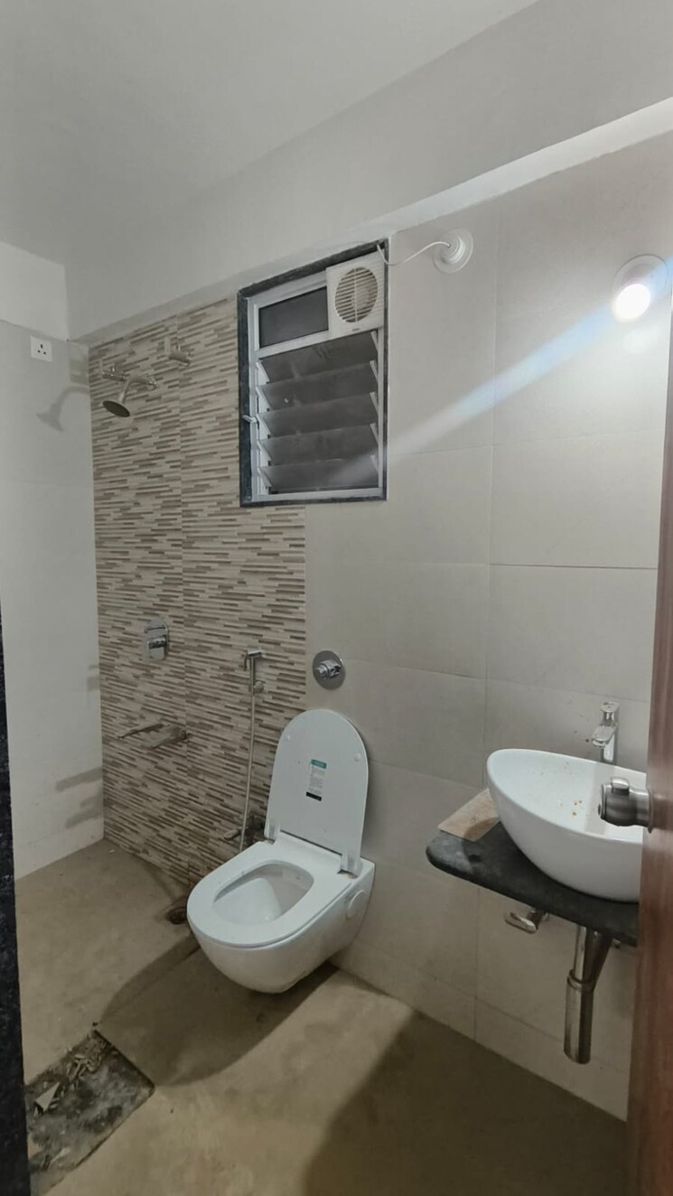 Bathroom, viman-pride 3 Bedroom 1200 Sq.Ft. Apartment In Viman Nagar Pune 9170088
