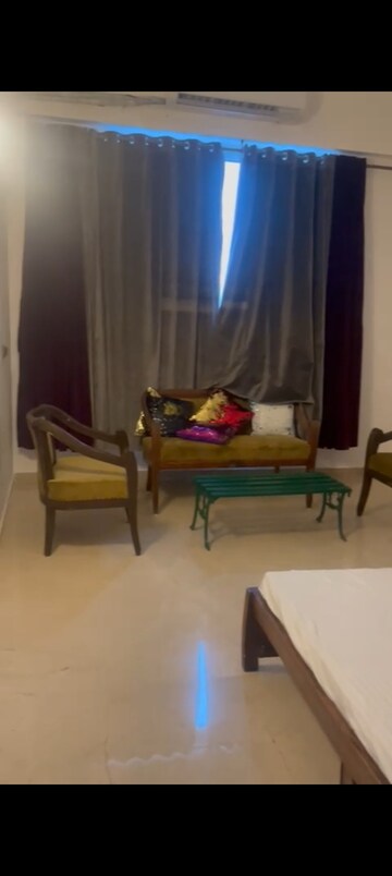 Bedroom in 2.5 BHK Apartment at Marathon Monte South, Byculla West – for Rent