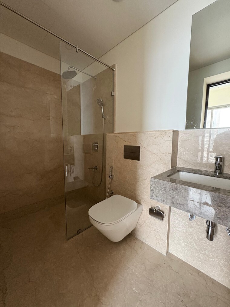 Bathroom, piramal-mahalaxmi 3 Bedroom 1451 Sq.Ft. Apartment In Mahalaxmi Mumbai 9170115