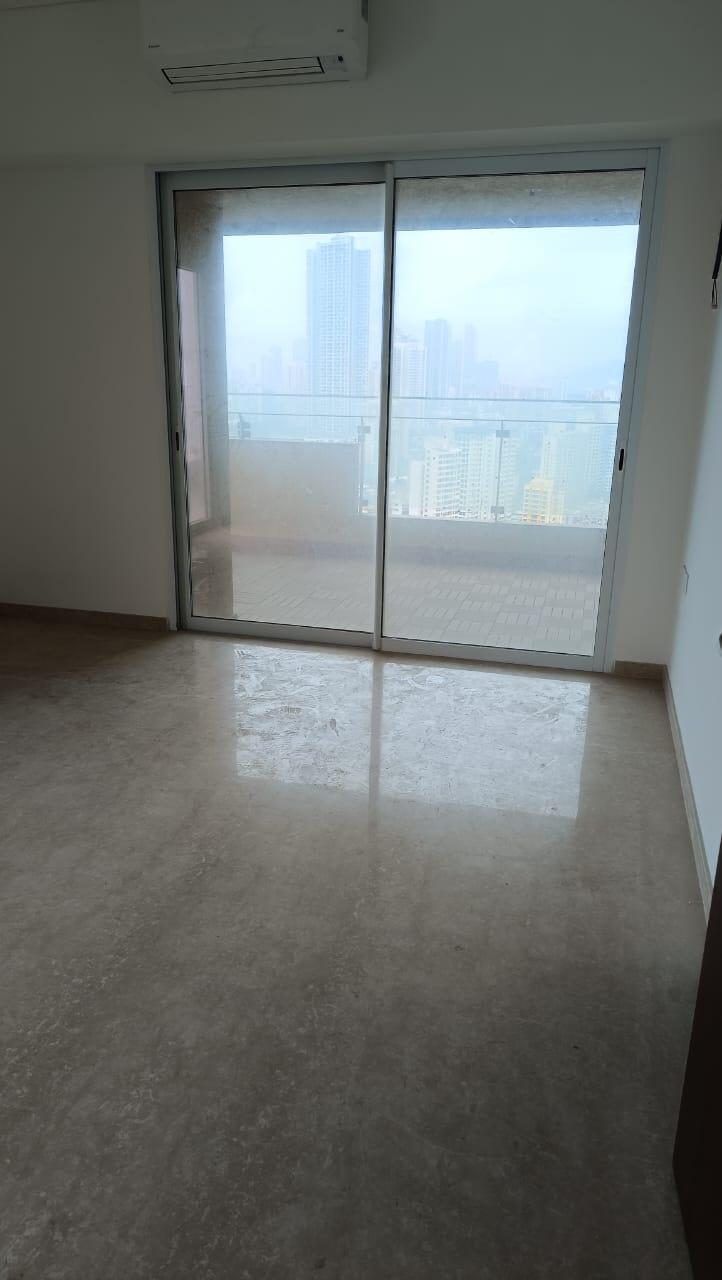 3 BHK + Pooja Room,Servant Room Apartment For Rent in Lokhandwala Minerva Mahalaxmi