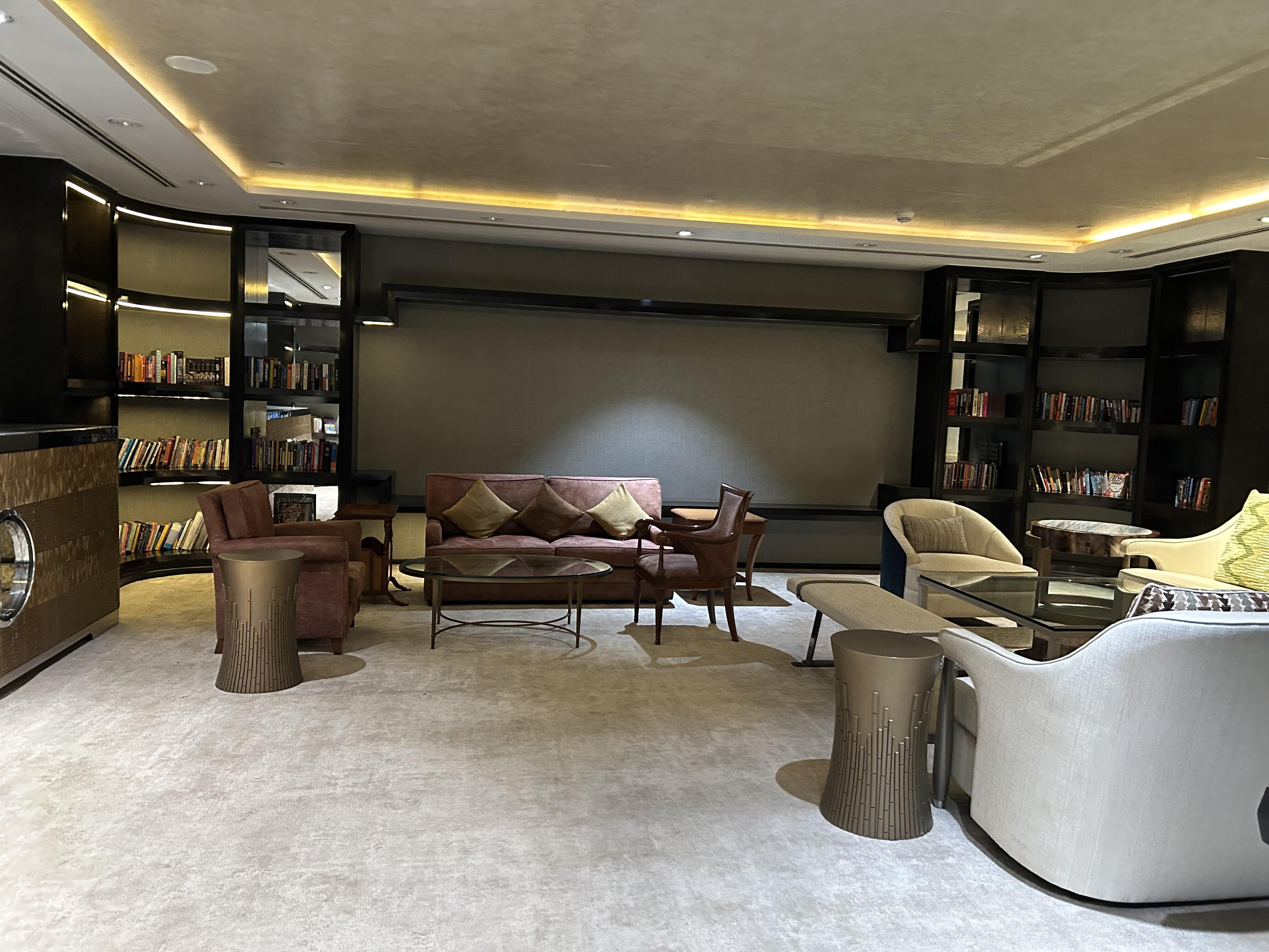 3 BHK + Pooja Room,Servant Room Apartment For Rent in Indiabulls Blu