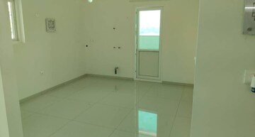 Room in 2 BHK Apartment at Brigade Citadel, Moti Nagar – for Rent