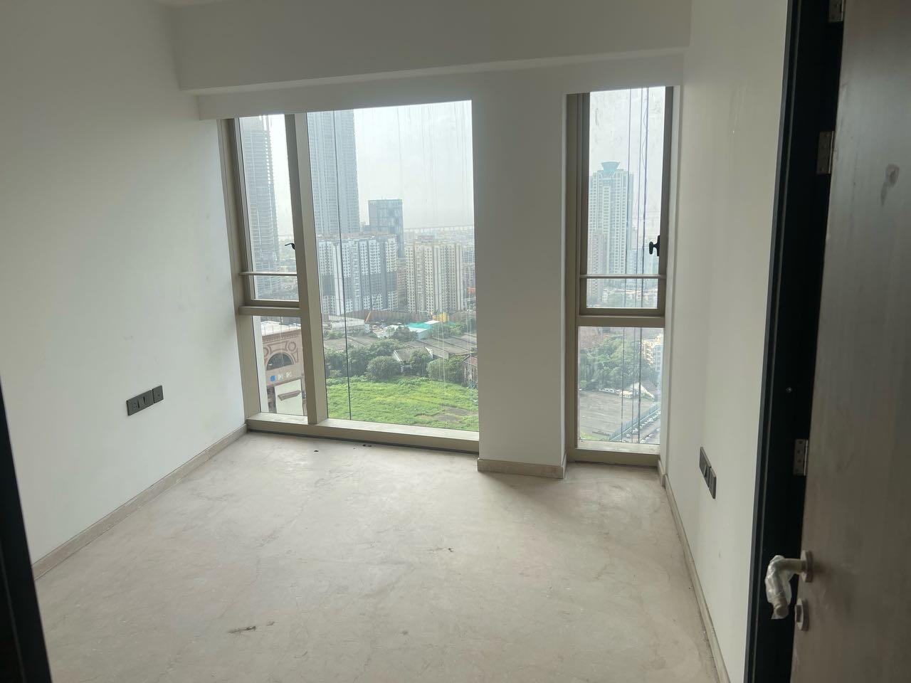 3 BHK + Pooja Room,Servant Room Apartment For Rent in Lodha World One