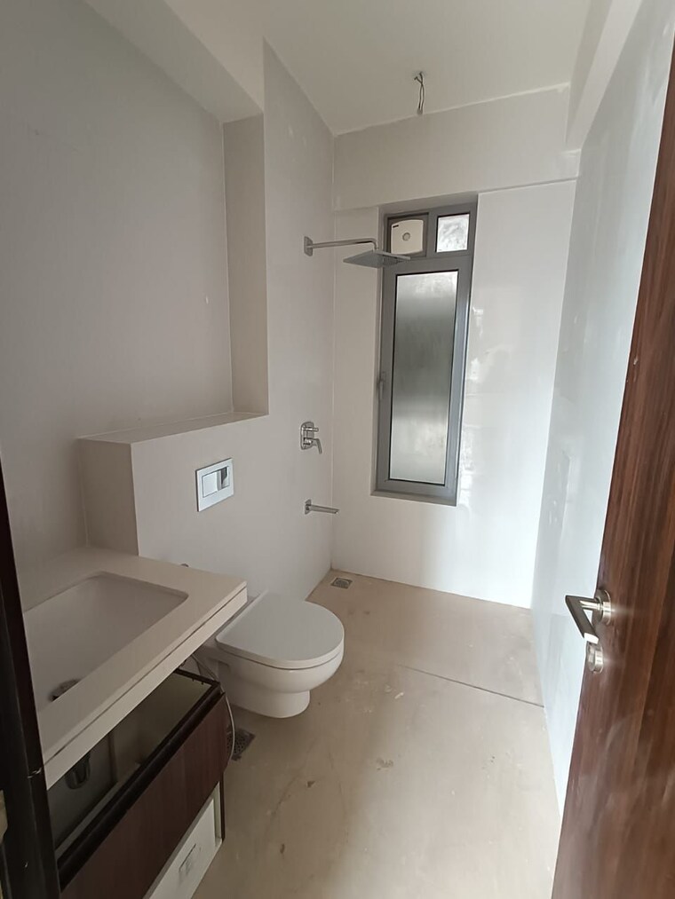Bathroom, piramal-vaikunth 2 Bedroom 1006 Sq.Ft. Apartment In Balkum Pada Thane 9170145