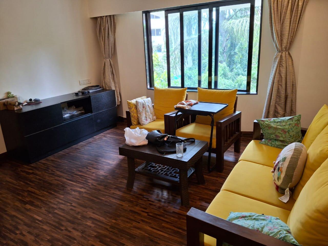 3 BHK + Pooja Room,Servant Room Apartment For Rent in Tardeo Apartment